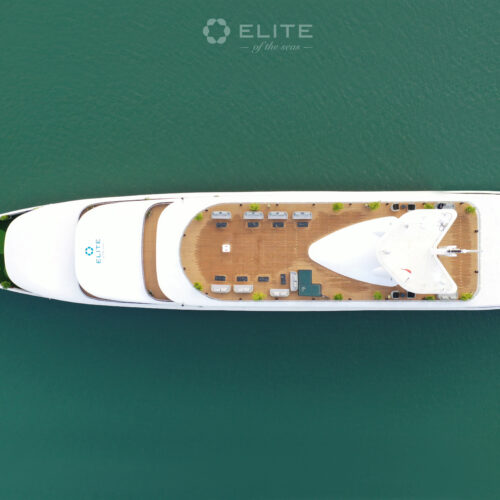 halong bay tours cruises from Hanoi to Halong bay best things to do in Halong Bay Hotels with 1 day trip elite of the seas overnight luxury 5 stars cruises